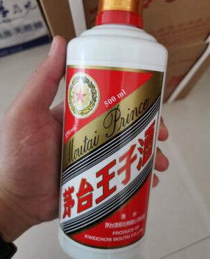 5种好喝又不贵的白酒,5款最值得买的纯粮白酒