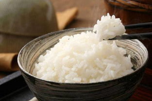 电饭煲煮饭总是粘锅怎么维修,电饭煲里的米饭会粘锅吗