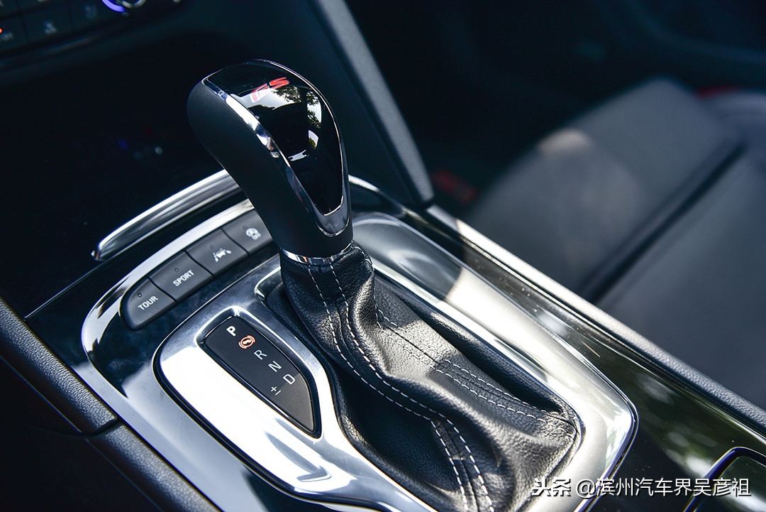 高速降挡对变速箱有损坏吗,高速超车用s挡还是d挡