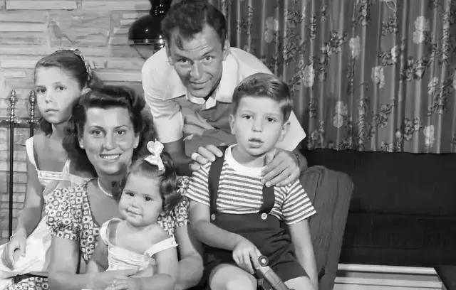 菲拉格慕电影巨星的御用鞋匠,菲拉格慕星辰鞋匠