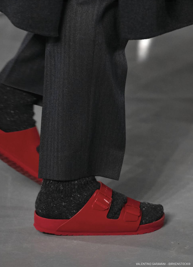 undercover开箱,valentino开箱试玩