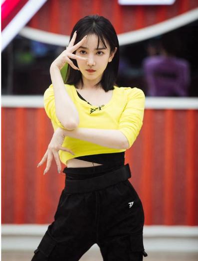 曝陈小纭旧照于小彤,于小彤陈小纭照片图文