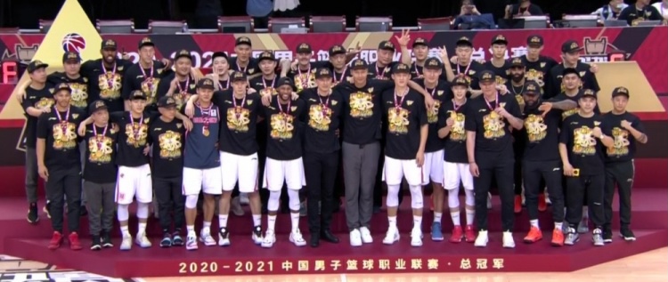 广东vs辽宁杜锋赛后采访,杜锋杨鸣广东对辽宁