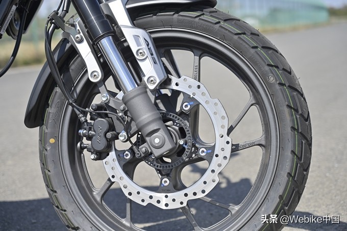 本田cb150r对比cbf190tr,cbf190tr与190ss哪款更值得购买