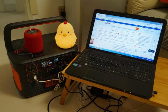 太阳能电小二户外电源真实测评,电小二户外电源太阳能充电教程