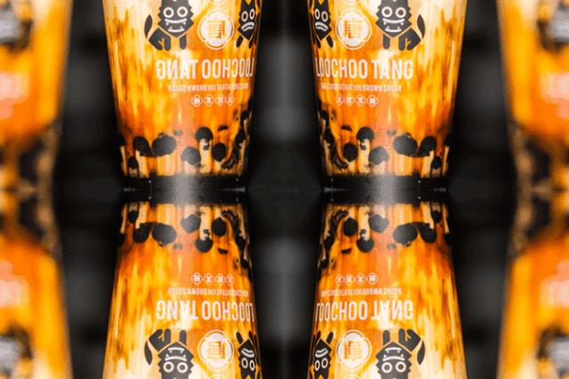 日本冲绳同款！淮海路惊现网红“炒奶茶”，买1送1！