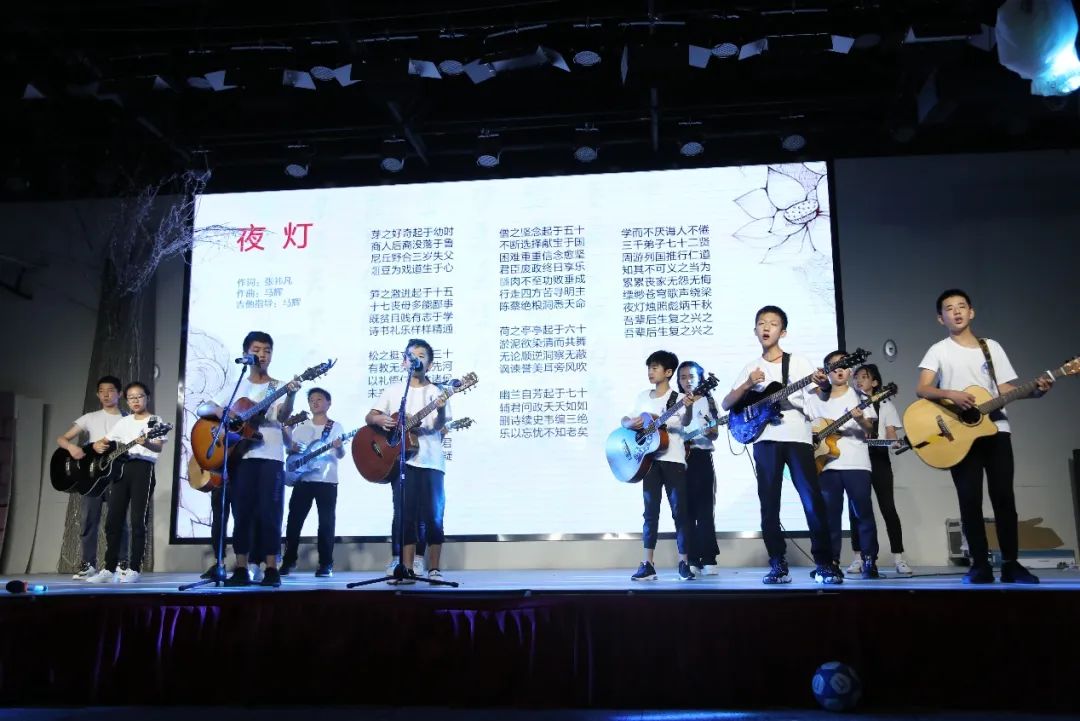 毕业庆典的仪式感,六年级毕业庆典视频