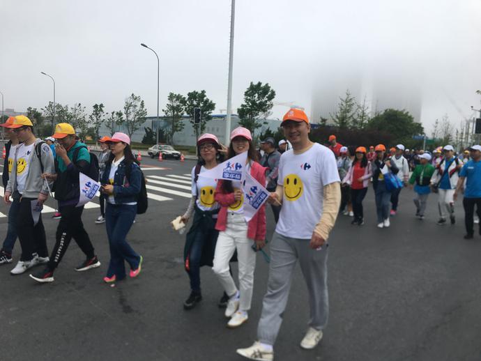 大连国际徒步大会出发现场,大连国际徒步大会10公里