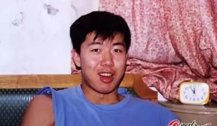 96黄金一代缅怀科比,1996年追风少年王治郅