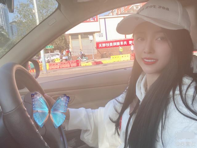 吴宣仪和毕雯珺见面,吴宣仪毕雯珺初次见面