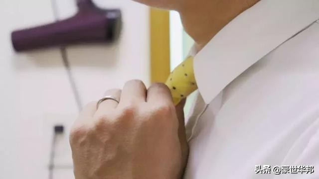 房地产转行做餐饮,房产人转行创业成功了吗