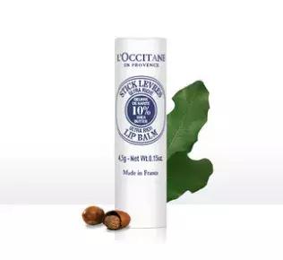 唇纹深显老吗,唇纹深好不好