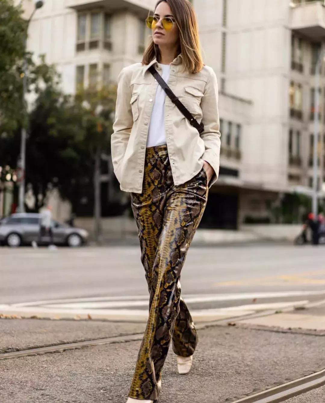 小众印花穿出时髦感,印花气质高级感