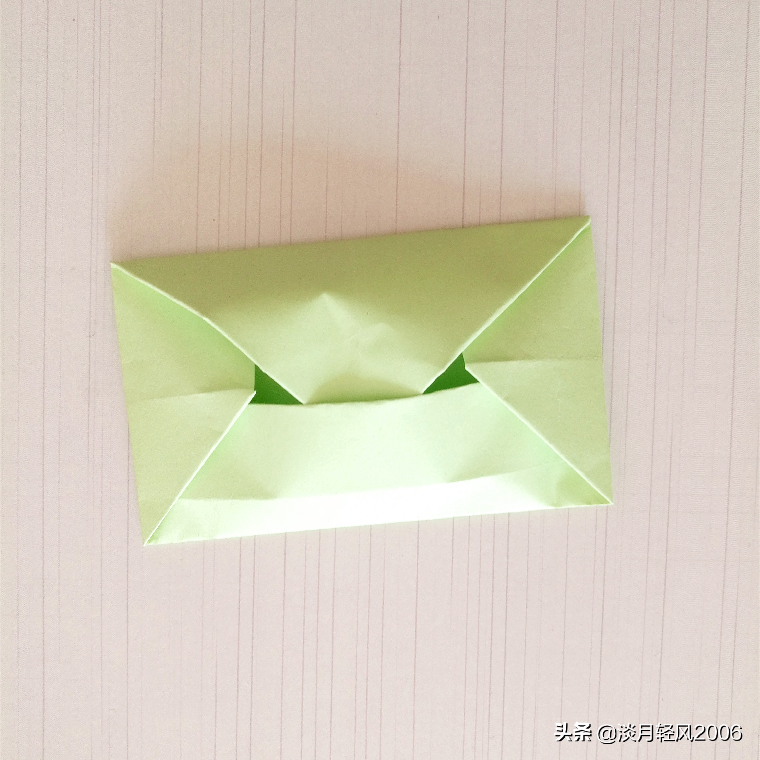 信封折纸正方形,简单信封的手工折法幼儿园