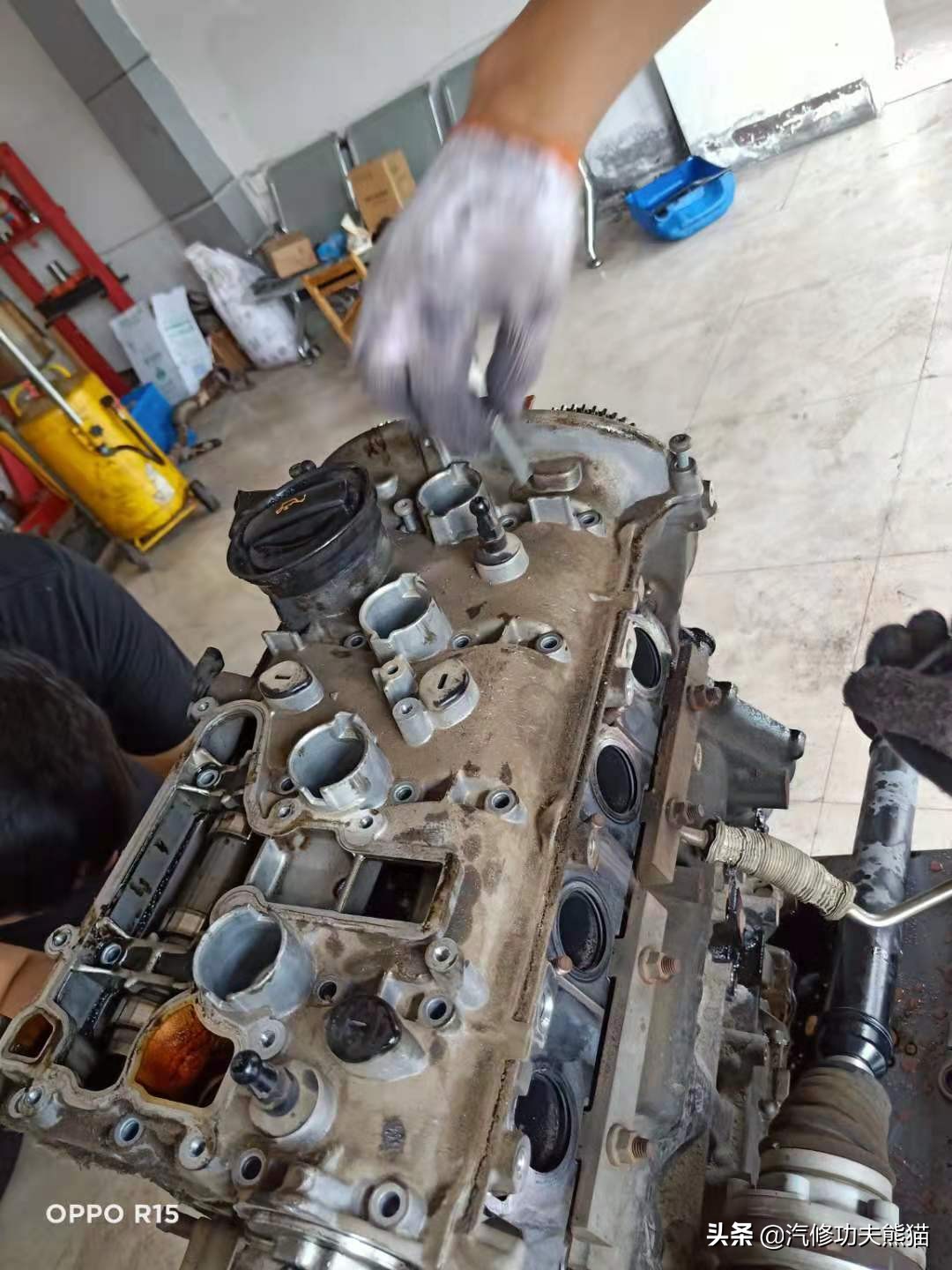 爱车养护烧机油要趁早治理,爱车烧机油