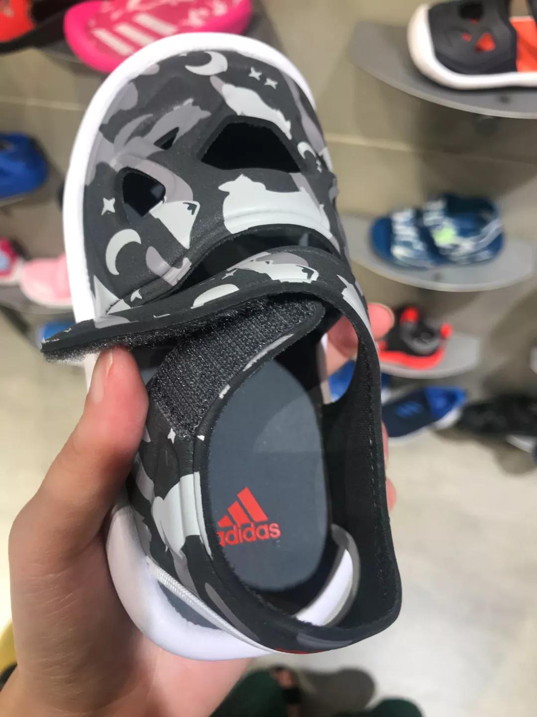 儿童凉鞋什么材质耐穿又好看,儿童凉鞋怎么推荐