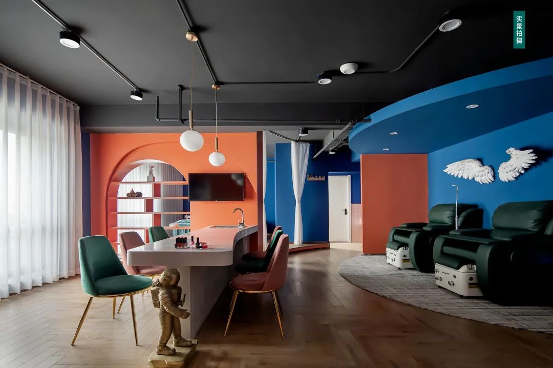 爆闪网红爆款美甲,2022网红爆款美甲亮钻爆闪图片