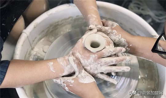 陶子艺宣传图文,陶艺拉胚新手入门教程