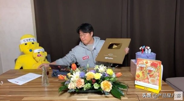 老罗直播替小北道歉,老罗道歉直播