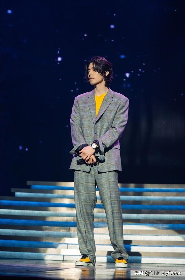 韩国好看的西装男星有哪些,韩国男明星穿西装有多帅
