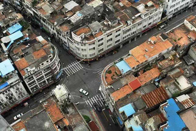 这对丁克小夫妻不懂设计，却靠热爱，设计出了厦门最美民宿