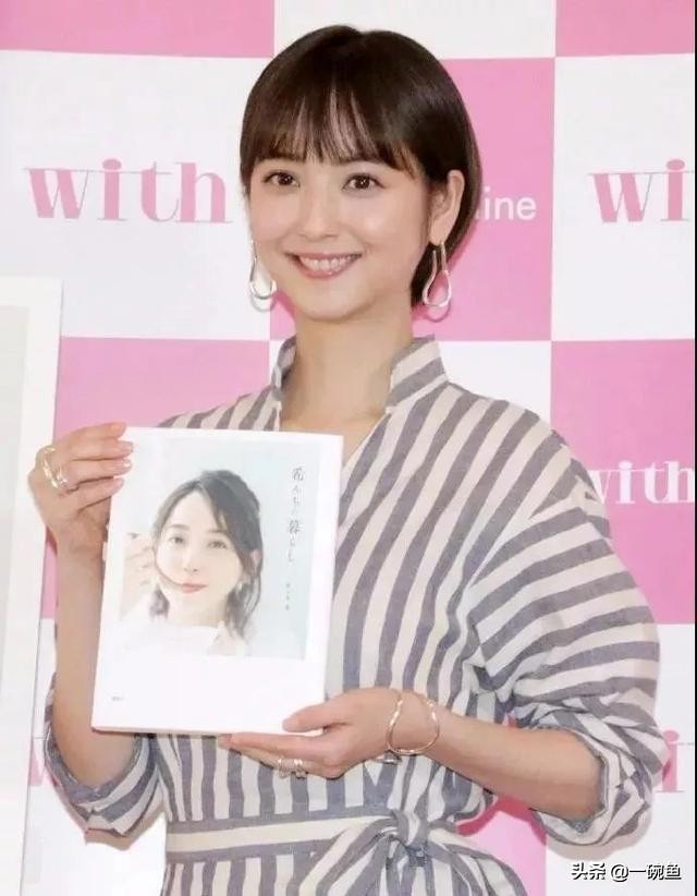 短发剪毁了补救方法,短发别乱剪一不小心会毁容