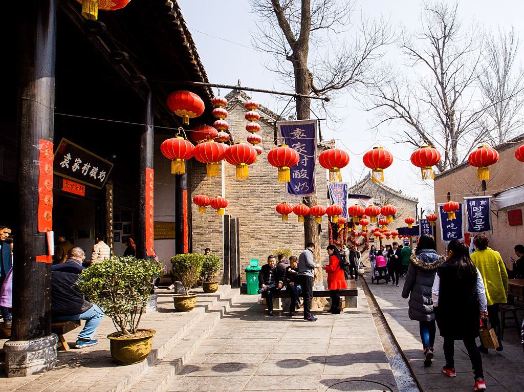 袁家村旅游业现状如何了,袁家村乡村振兴成功案例