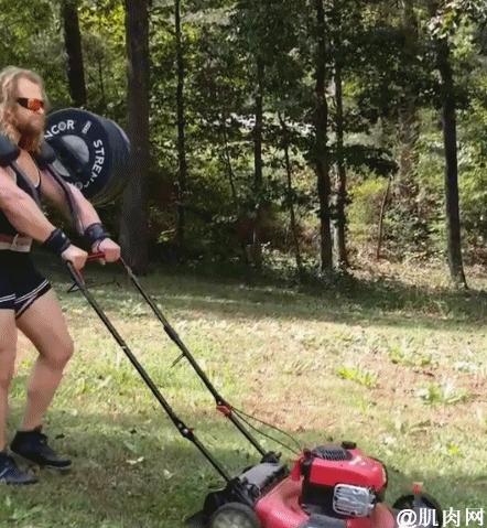 穿轮滑鞋怎么样练稳定性,快速穿轮滑鞋