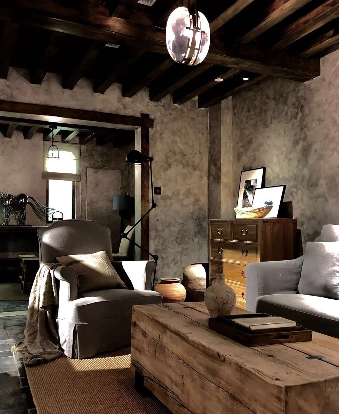 HAD上海湾流建筑设计，在外滩的浮华里体会“赤贫风”的侘寂生活