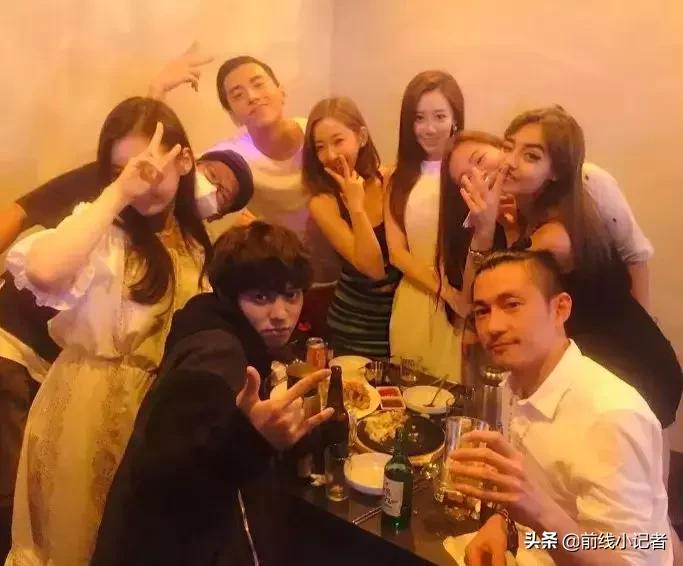 舌吻导演，屡次被爆同嫩模开房，他们会卷进韩国这桩丑闻也不奇怪