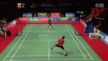 初学者对羽毛球拍常识,羽毛球教学高远球动作儿童