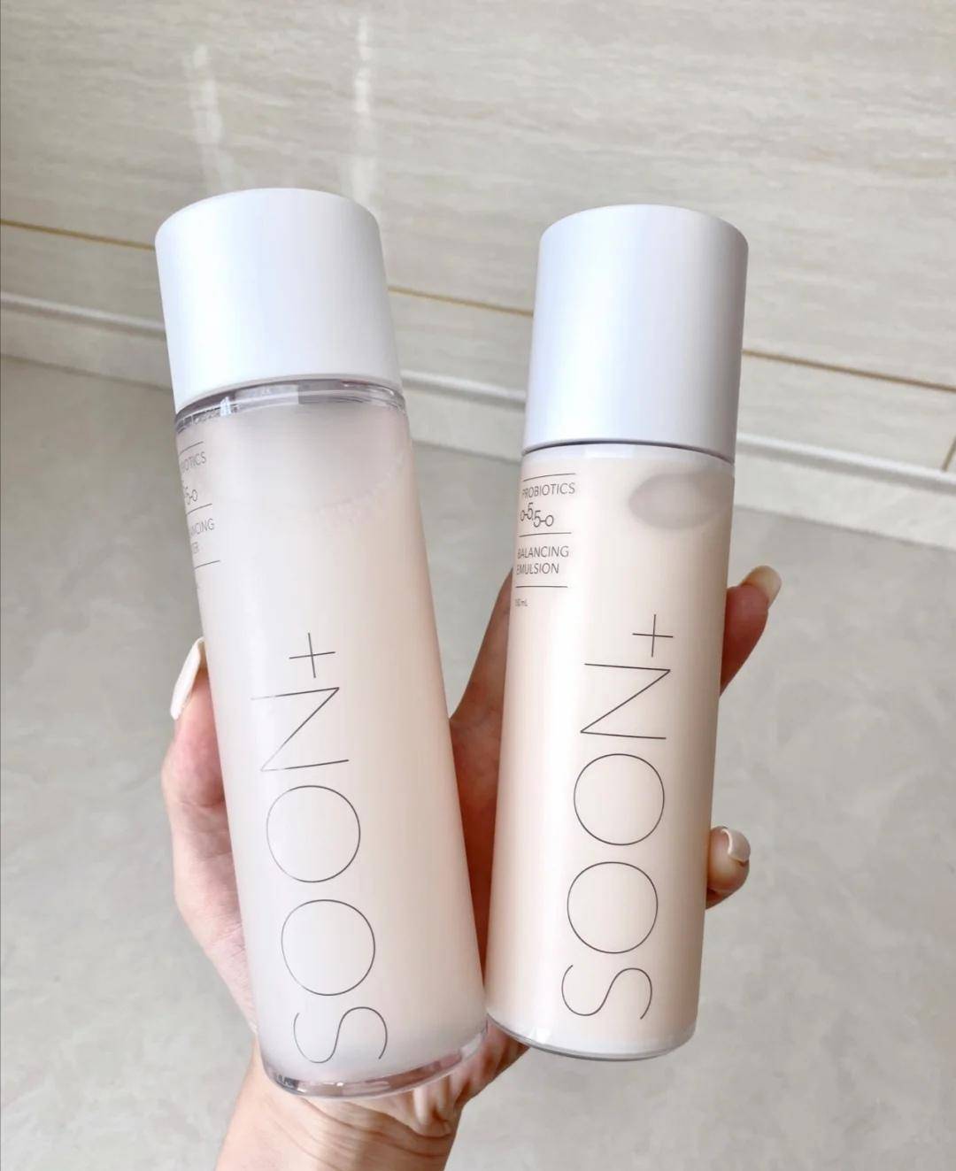 珂润水乳适合秋冬用吗,换季保湿水乳珂润