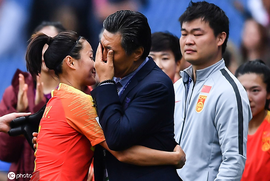 中国足球这10年解读,中国足球晋级之路