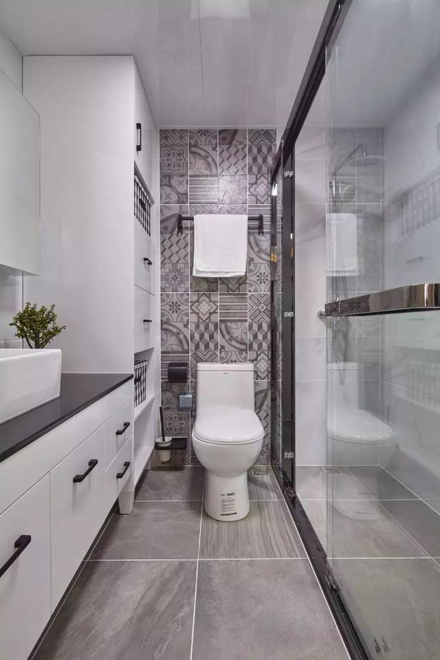 简约灰色地砖配什么沙发,简约的灰色地砖贴得真好看