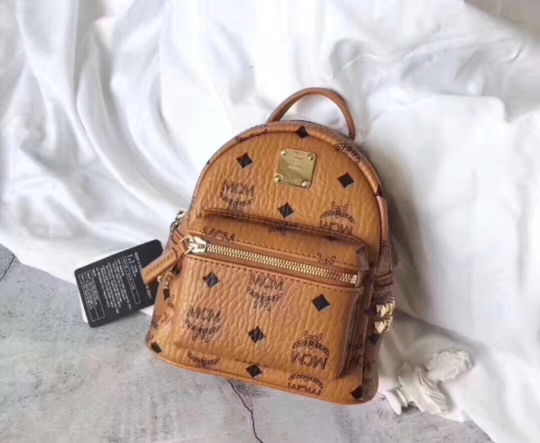 mcm包包无滤镜,mcm包包真的假的