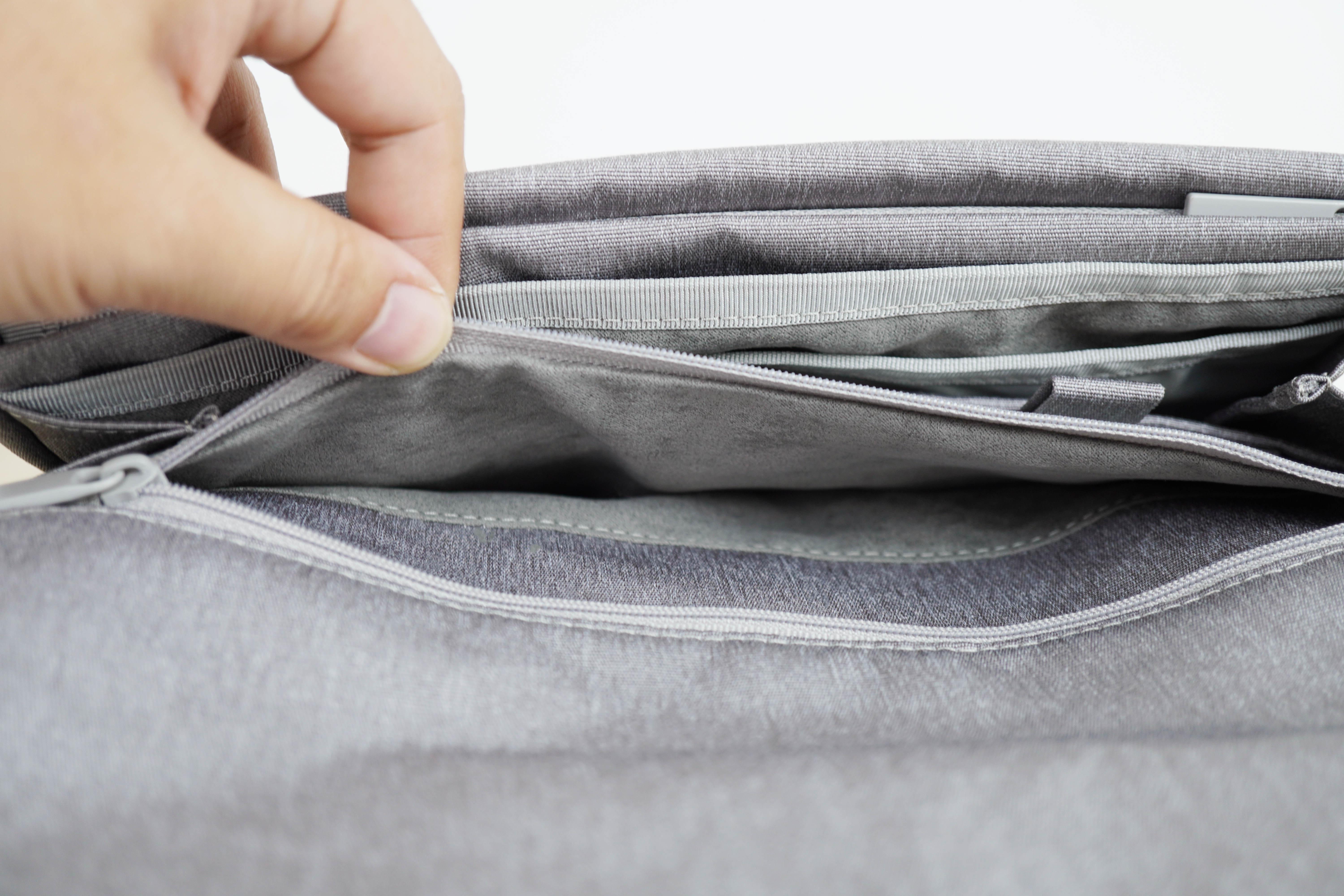 日式清新，便捷随身—elecom宜丽客数码收纳平板包SC01