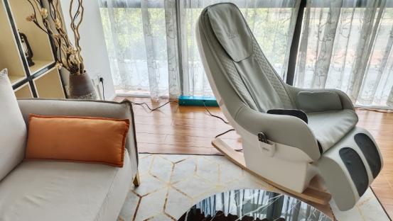 分享我的高颜值新宠，能躺能摇还会按摩松骨