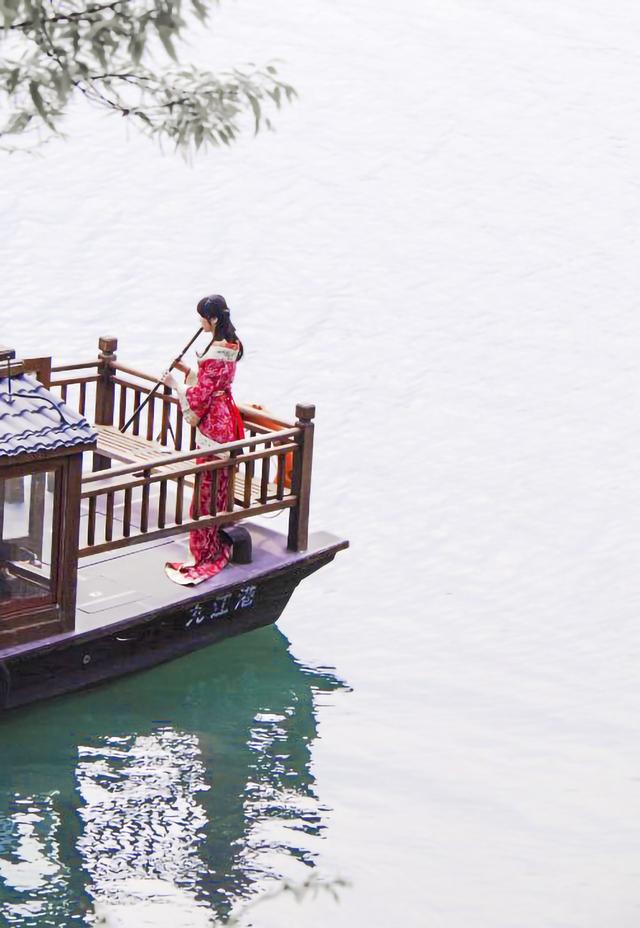 庐山西海阳光照耀29号度假村,庐山西海29度景区