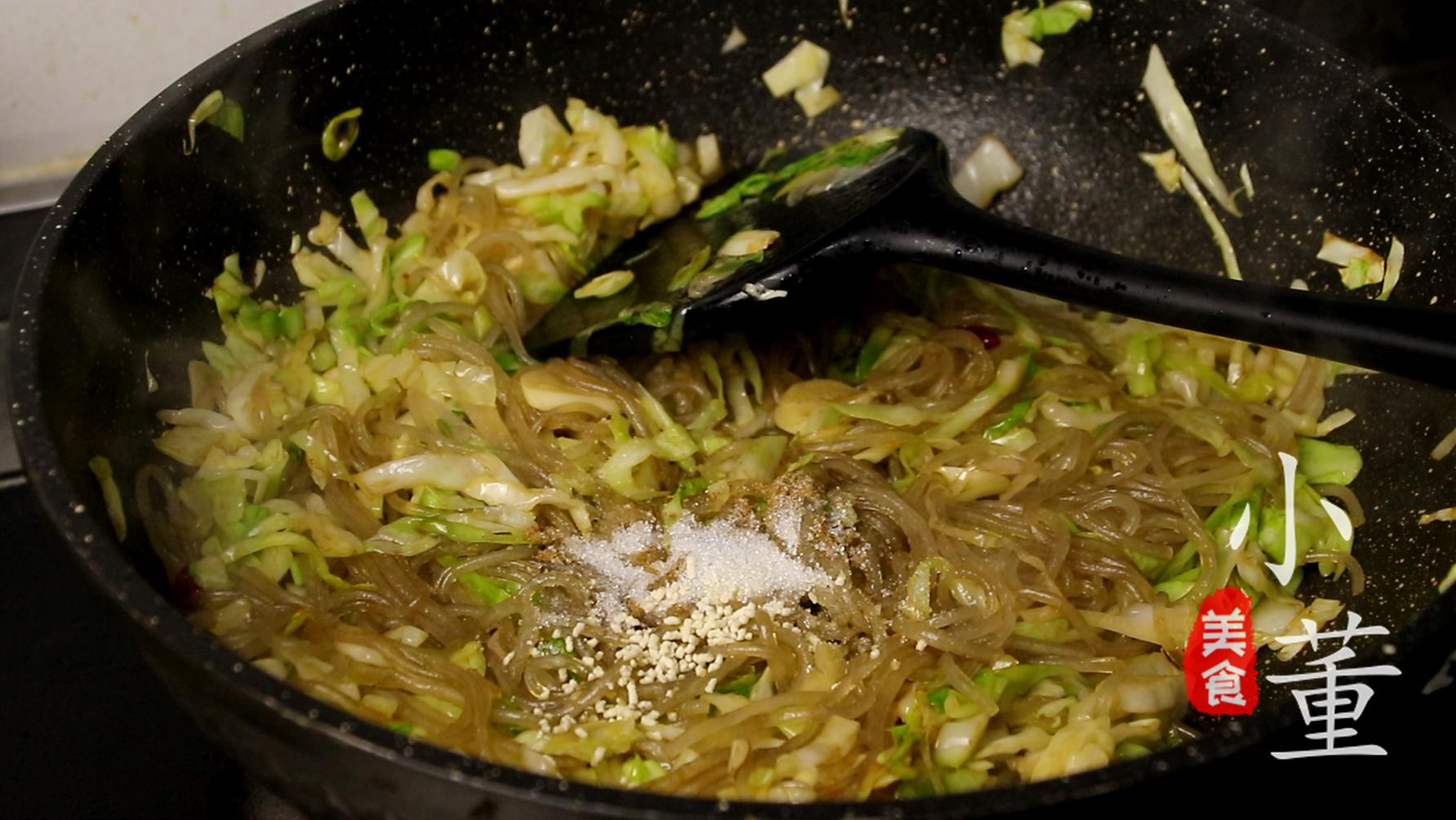 红薯粉条怎么炒好吃不粘锅,红薯粉条怎么炒好吃不粘锅视频