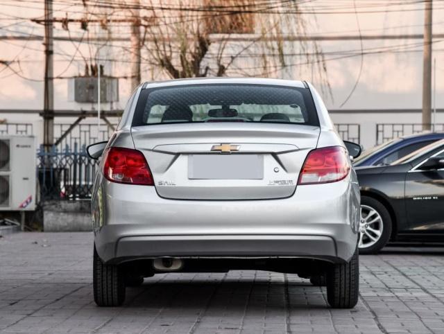 雪佛兰终于良心了！新车气派不输大众捷达，直降3万，还看啥瑞纳