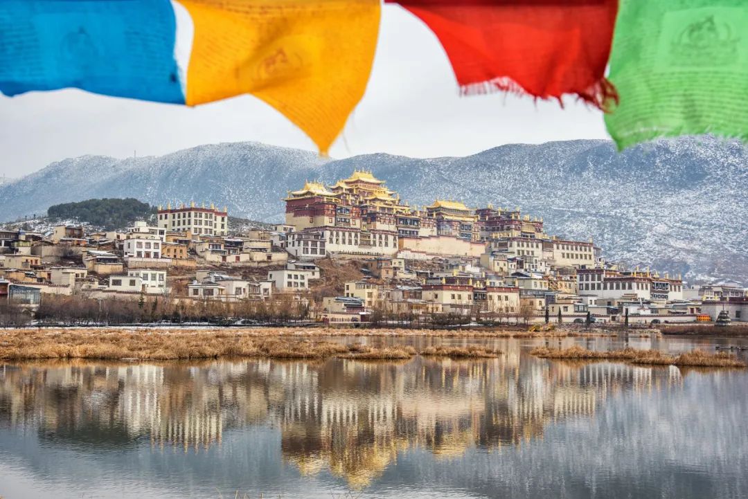 云南抚仙湖绝美风景,云南人少地方美