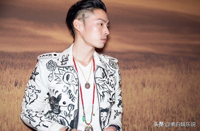 f4吴建豪在流星花园叫什么,f4流星花园吴建豪戴脖套