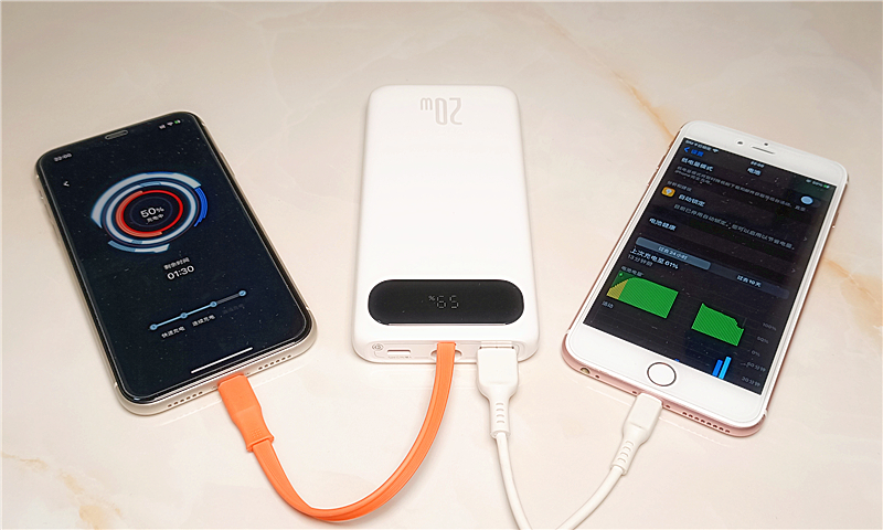 倍思无线快充电源评测,倍思布洛克带线数显快充移动电源