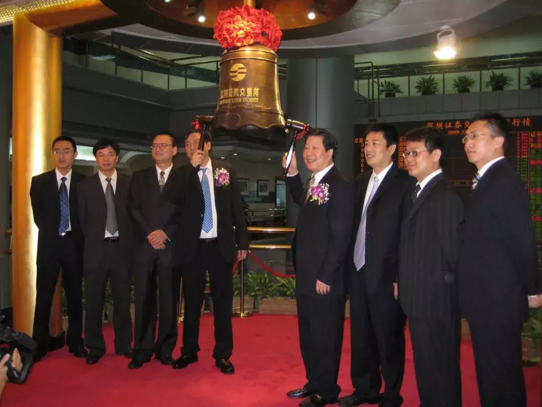 滨江：豪宅领袖，用品质画一座杭州人居的历史年轮