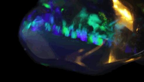 欧泊最好看的宝石,宇宙宝石欧泊