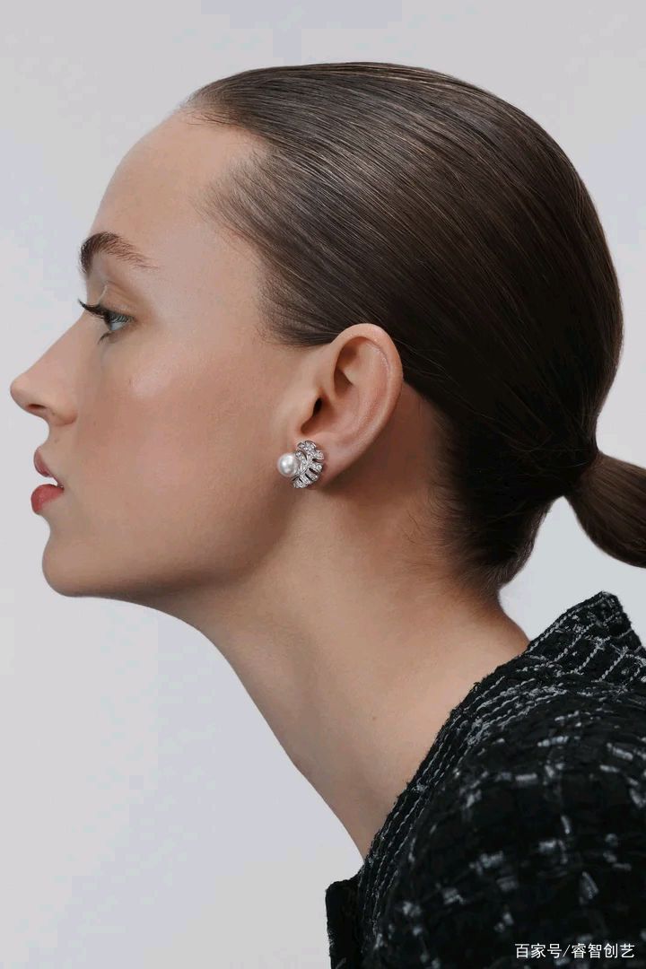 香奈儿耳环怎么戴好看,chanel香奈儿耳环开箱