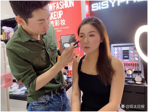 外媒惊叹中国直播经济,外媒评价广州