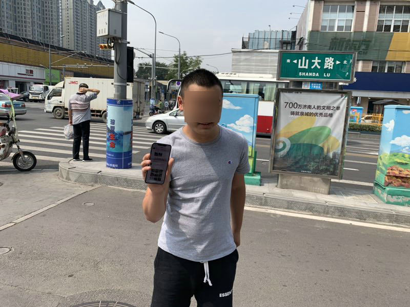 济南闯红灯违章多长时间处理,济南闯左转红灯怎么处罚