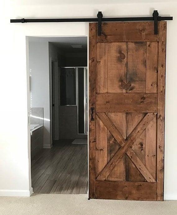 谷仓门很新奇,谷仓门仪式感