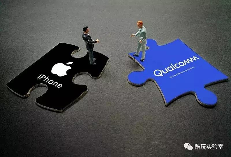 苹果11和星巴克,iphone11透明星巴克